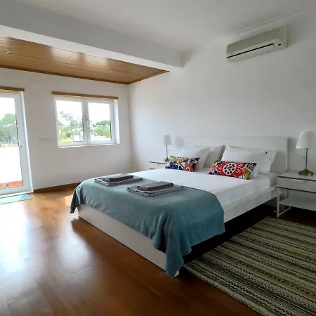 Casa de Férias Faulha House,with Bbq And Swimming Pool Sesimbra
